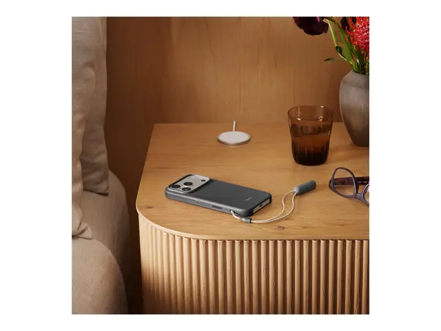 Beats - Baksidedeksel for mobiltelefon med stativ og kamerakontrol...