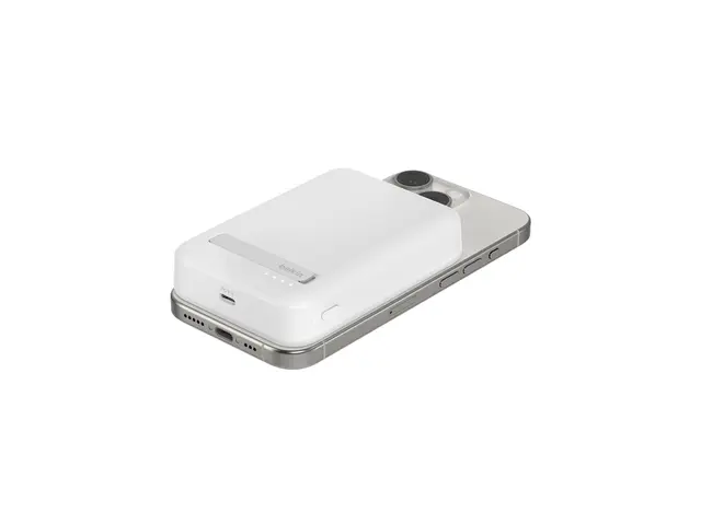 Belkin BoostCharge Pro - Trådløs nødlader magnetisk med Qi2 10000 ...
