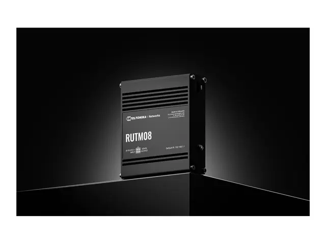 Teltonika RUTM08 - Ruter 3-portssvitsj 1GbE, IEEE 802.3u, PPP DIN-...