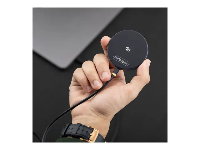 Startech - Trådløs ladepute - Qi 2.2, magnetisk, med USB-C forbund...