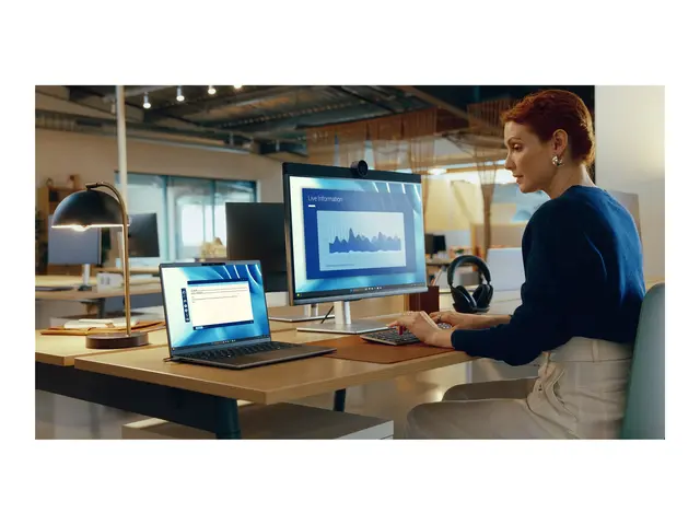 Dell Latitude 7455 - AI Ready 14" Qualcomm Snapdragon X Elite X1E-...