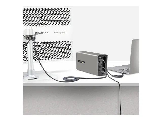 StarTech.com Thunderbolt 3 PCIe Expansion Chassis, Enclosure Box W...