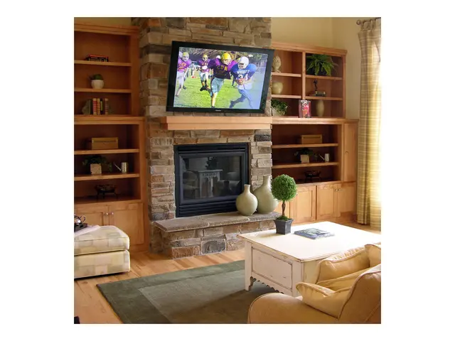 Ergotron TM Tilting Wall Mount - Monteringssett (veggplate, festea...