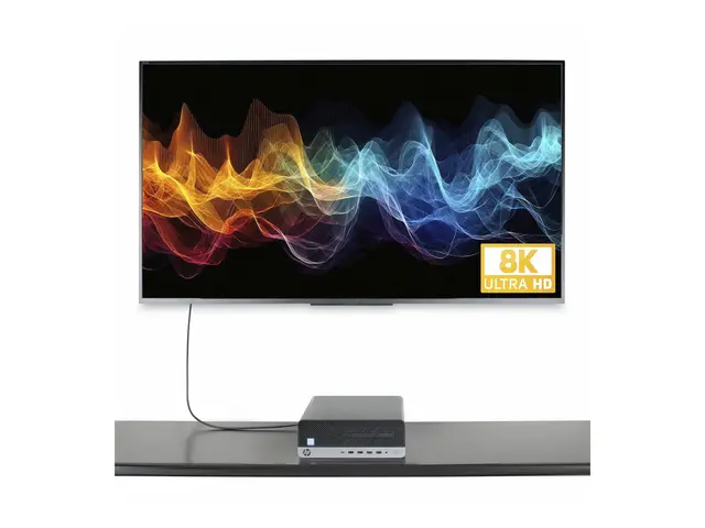 StarTech.com 6ft (2m) DisplayPort to HDMI Adapter Cable, 8K 60Hz, ...