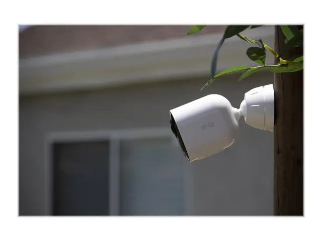 Arlo Ultra 2 XL - Nettverksovervåkingskamera kule vannbestandig fa...