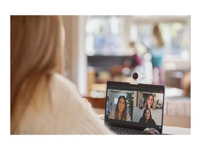 Poly Studio P5 - Nettkamera farge 720p, 1080p lyd USB 2.0