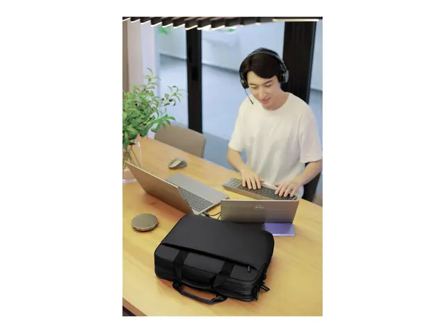 Dell EcoLoop Pro CC5623 - Notebookbæreveske inntil 16" svart