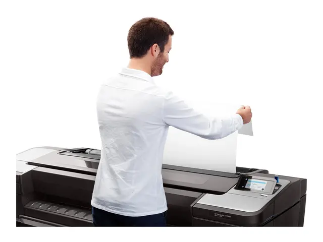 HP DesignJet T1700 - 44" storformatsskriver - farge - ink-jet - 11...