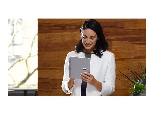Microsoft Surface Go 4 for Business - Nettbrett Intel N-series N20...