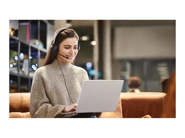 Jabra Evolve2 30 SE UC Stereo - Hodesett on-ear kablet USB-C, USB-...