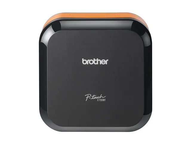 Brother P-Touch PT-E720BT - Etikettskriver termotransfer Rull (2,4...