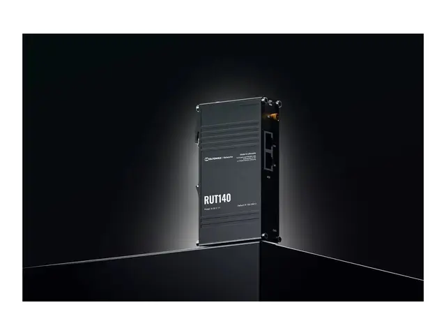 Teltonika RUT140 - Trådløs ruter 2,4 GHz - DIN-skinnemonterbar