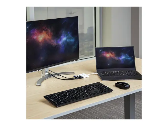 StarTech.com USB-C to HDMI Adapter - White 4K 30Hz Thunderbolt 3 C...