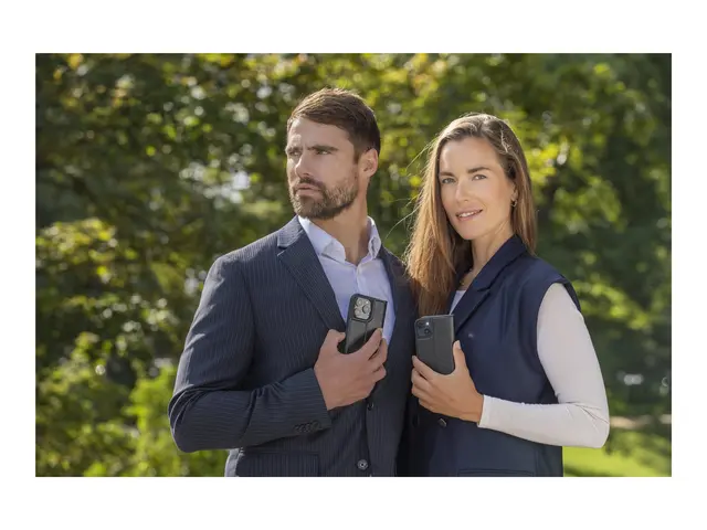 dbramante1928 Oslo - Lommebok for mobiltelefon polyuretan (PU), pl...