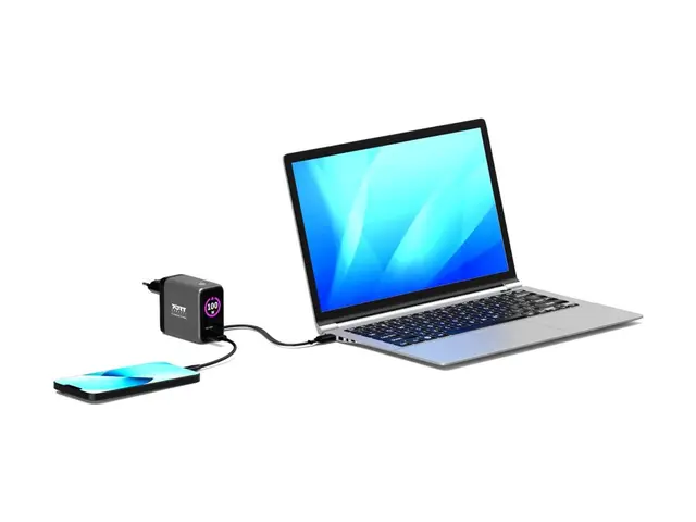 PORT Connect - Strømadapter - GaN II, med uttrekkbar usb-c-kabel -...