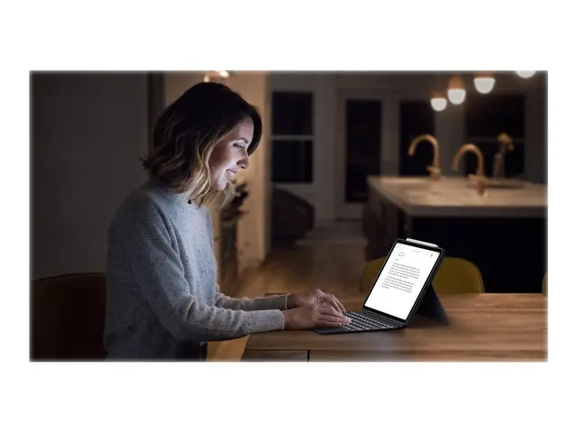 Logitech Combo Touch - Tastatur og folioveske - med styrepute - ba...