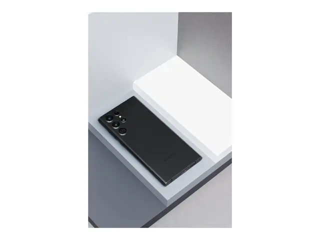 2nd-B Galaxy S22 Ultra 5G 128GB Black B-grade | Brukt 2 års garant...