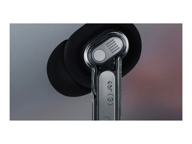 Nothing Ear (3) - True wireless-hodetelefoner med mikrofon i øret ...