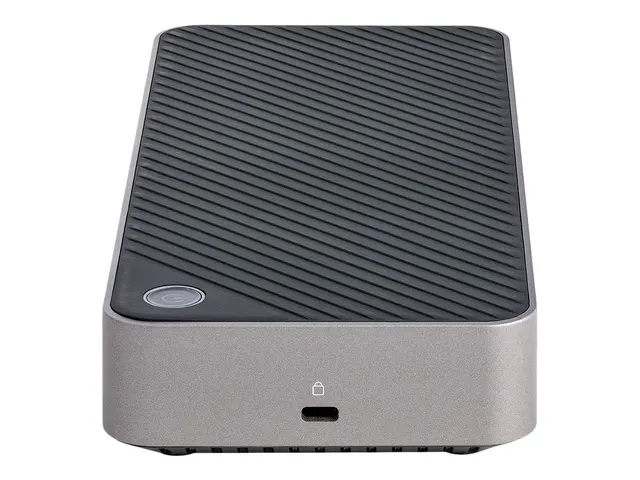StarTech.com USB-C Triple Monitor Docking Station - HDMI/DP 4k Doc...