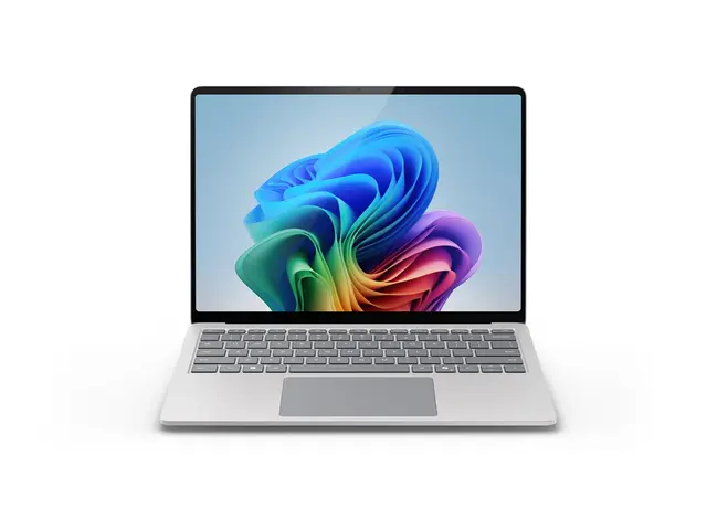 Microsoft Surface Laptop Copilot+ PC - 7th Edition AI Ready 13.8" ...