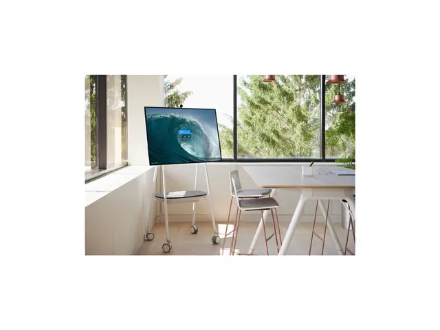 APC Smart-UPS Charge Mobile Battery - UPS - AC 100/120/230 V - 388...