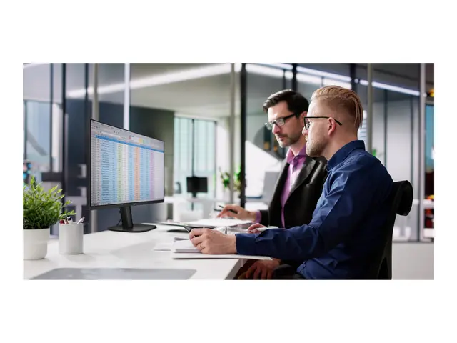 Philips 24B2U3301D - LED-skjerm 24" 1920 x 1200 WUXGA @ 100 Hz IPS...