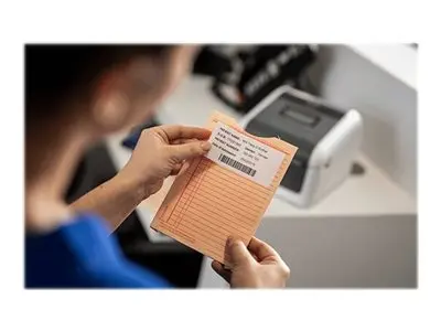 Brother - Hvit 76 x 26 mm 1900 etikett(er) (1 rull(er) stanseskårn...