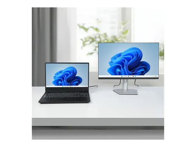StarTech.com Mini DP to DisplayPort 1.4 Cable 8K 60Hz HBR3 4K - Di...