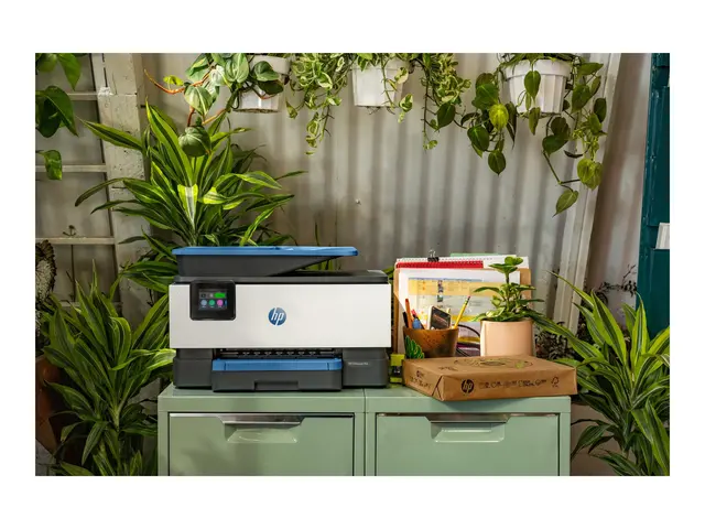 HP Officejet Pro 9122 All-in-One - multifunksjonsskriver farge 