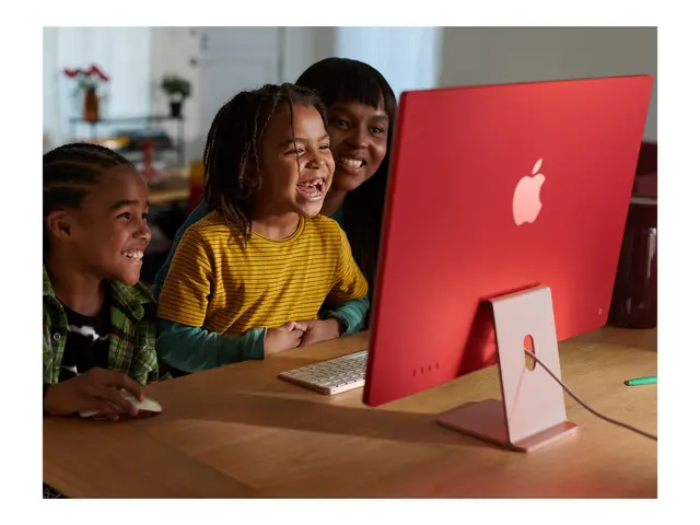 Apple iMac with 4.5K Retina display - alt-i-ett M3 8 GB SSD 256 LE...