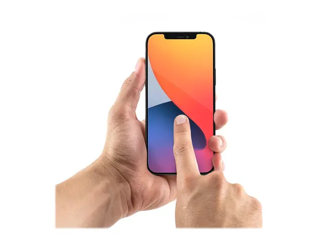 ZAGG InvisibleShield Glass Elite VisionGuard+ - Skjermbeskyttelse ...