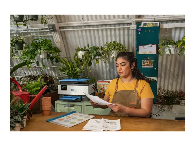 HP Officejet Pro 9122 All-in-One - multifunksjonsskriver farge 