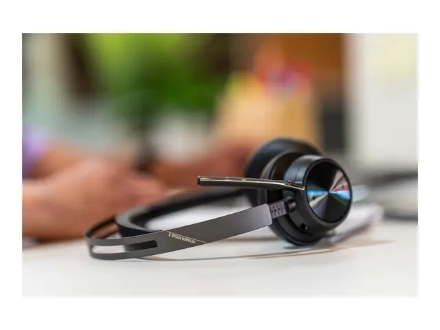 Poly Voyager Focus 2 - Hodesett on-ear Bluetooth trådløs, kablet U...