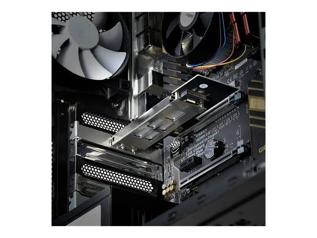 StarTech.com M.2 NVMe SSD to PCIe x4 Mobile Rack/Backplane with Re...