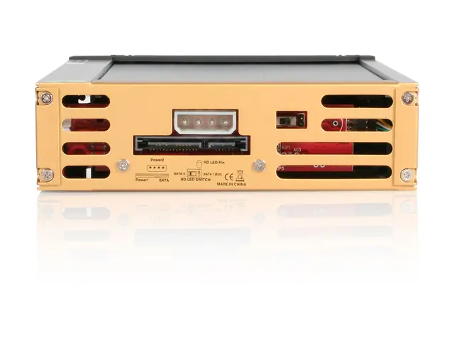 Startech 5.25 in Rugged SATA Hard Drive Mobile Rack Drawer - Alumi...