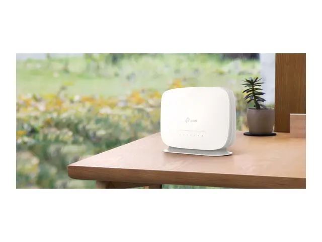 TP-Link Archer MR515 V1 - Trådløs ruter - WWAN 3-portssvitsj - 1Gb...
