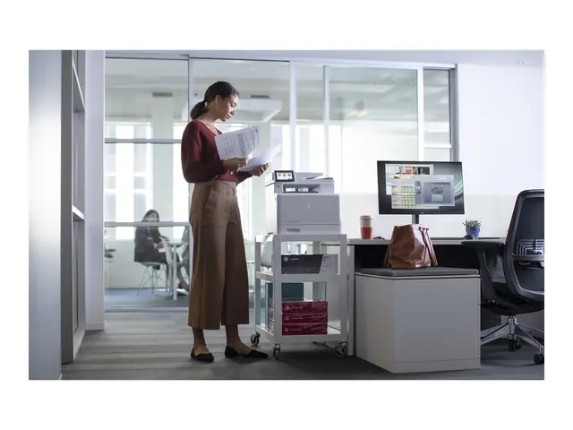 HP Color LaserJet Enterprise MFP M480f - Multifunksjonsskriver - f...