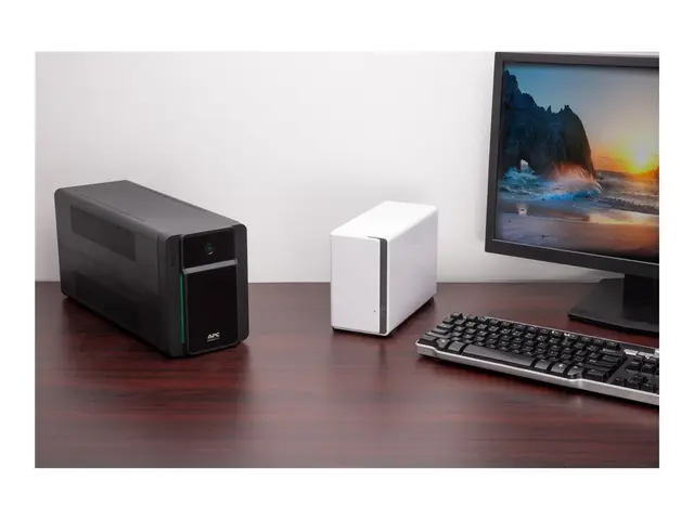 APC Easy UPS BVX Series BVX2200LI - UPS - AC 220-240 V - 1200 watt...