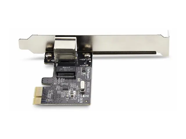 StarTech.com 1-Port Gigabit PCIe Network Adapter Card, TAA Complia...