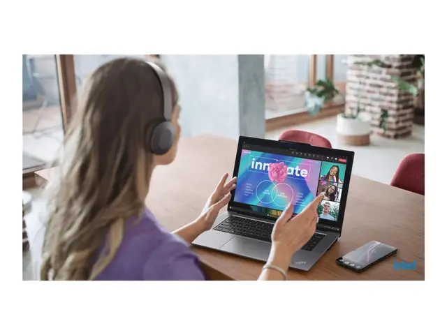 Lenovo ThinkPad X9-15p Gen 1 - Copilot+ PC 15.3" Intel Core Ultra ...
