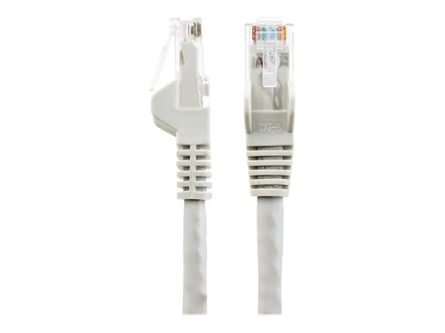 StarTech.com 50cm LSZH CAT6 Ethernet Cable, 10 Gigabit Snagless RJ...