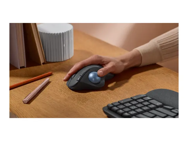 Logitech Ergo Series ERGO M575S - Styrekule ergonomisk optisk 5 kn...