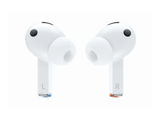 Samsung Galaxy Buds3 Pro - True wireless-hodetelefoner med mikrofon i øret - Bluetooth - aktiv støydemping - hvit 