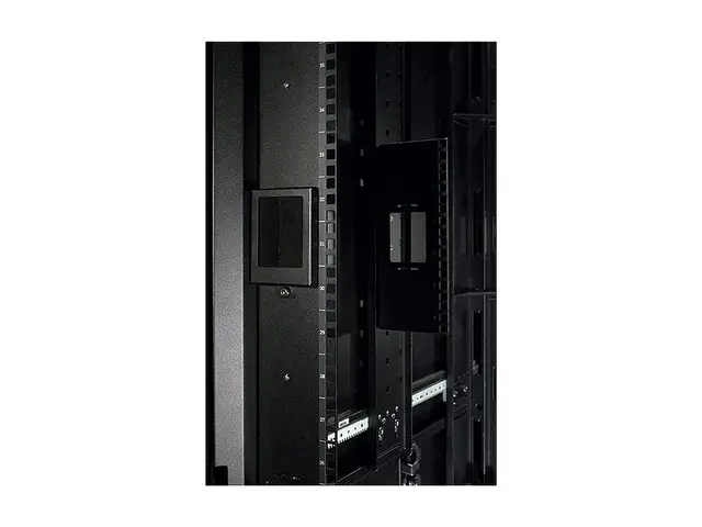 APC - Koststripepanel - for NetShelter SX