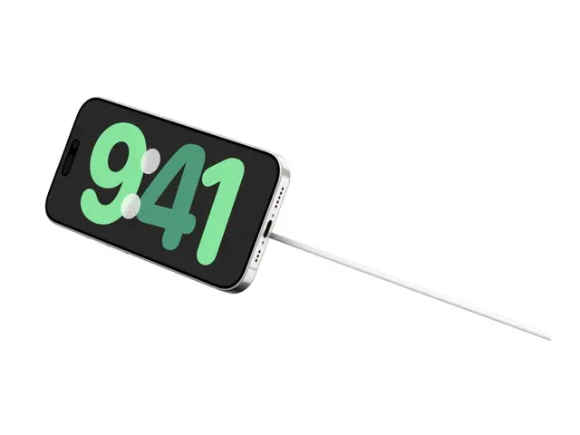 Belkin BoostCharge Pro - Trådløs ladepute magnetisk 15 watt Fast C...