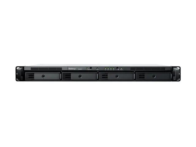 Synology RackStation RS422+ - NAS-server 4 brønner kan monteres i ...
