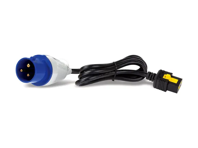APC Metered Rack PDU ZeroU 2G - Strømfordelingslist (kan monteres ...