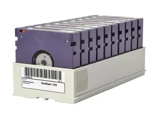 HPE Non-custom Labeled TeraPack Certified CarbideClean Patronmagasin for lagringsbibliotek - kapasitet: 10 LTO-8-bånd