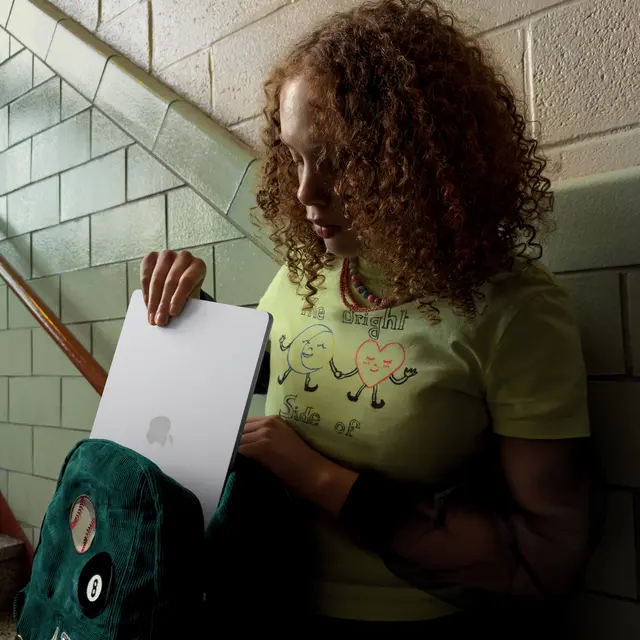 Apple MacBook Air - 15.3" - Apple M5 16 GB RAM - 512 GB SSD - Norsk - macOS Tahoe 26 